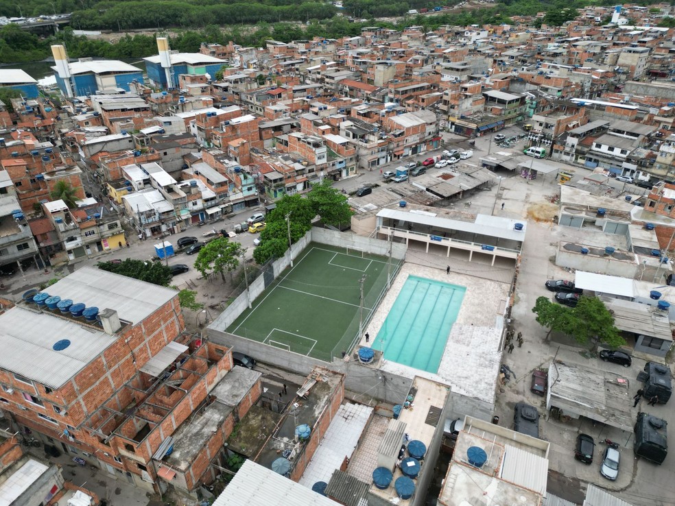 Clube que o tráfico tomou e fez um centro de treinamento foi recuperado — Foto: Divulgação/Rogério Santana