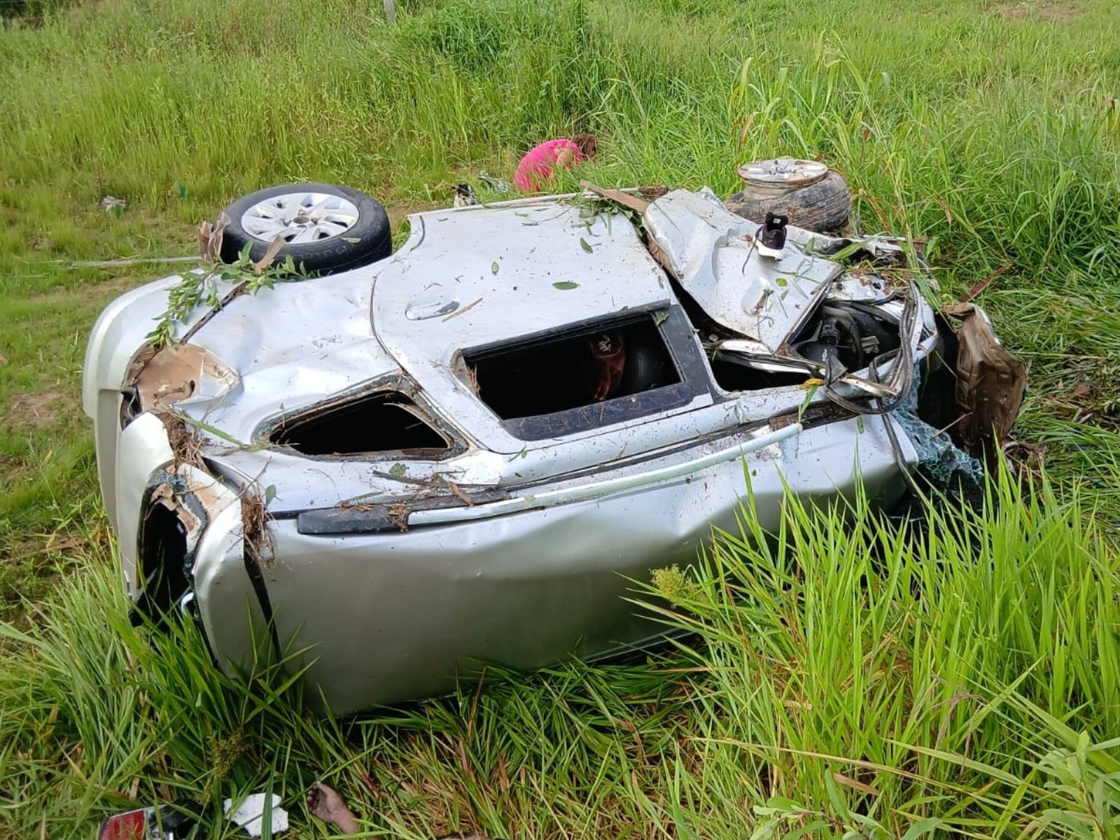 Duas pessoas morreram e três foram presas em rodovias do AC durante operação de fim de ano, aponta PRF
