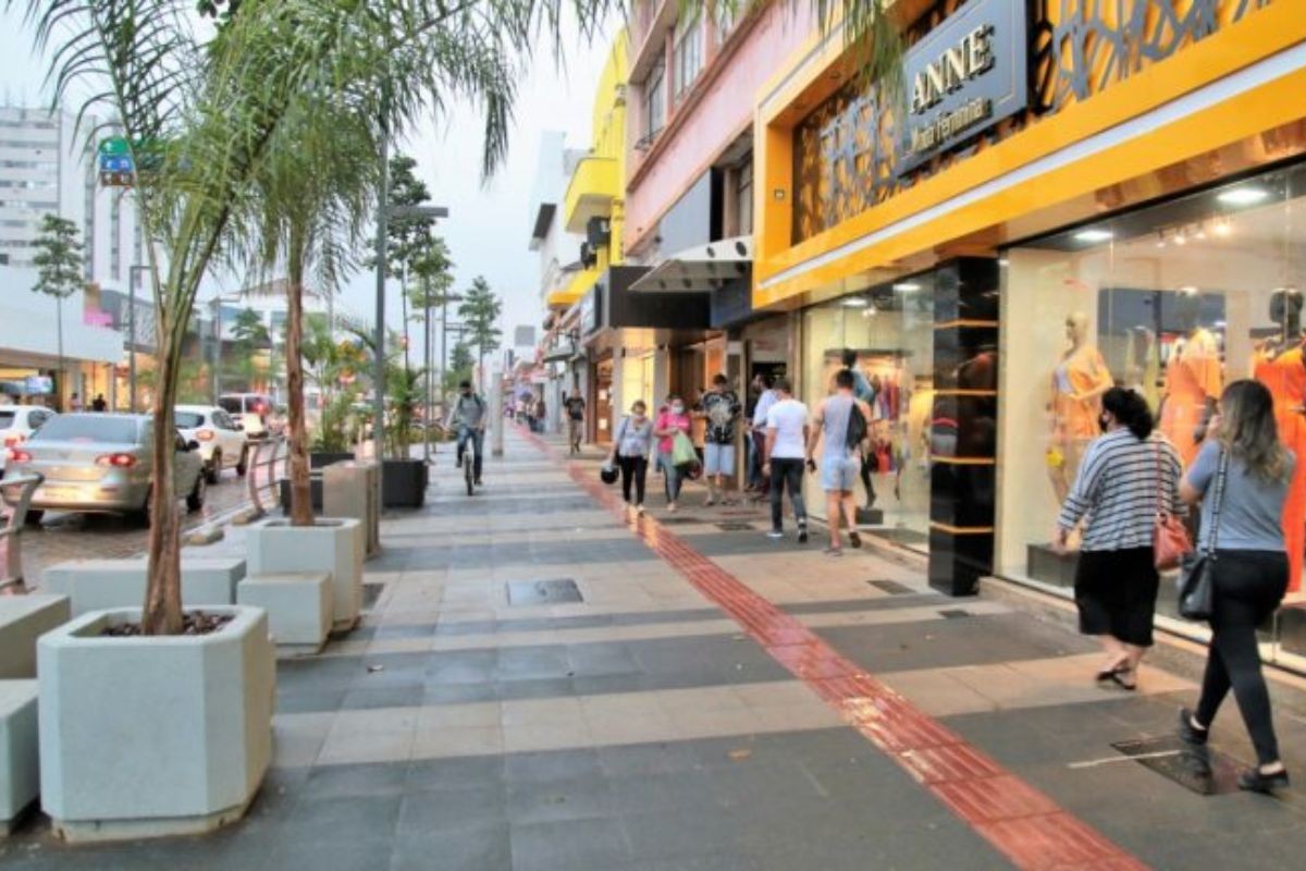 Veja como será o funcionamento do comércio de Campo Grande no fim de ano