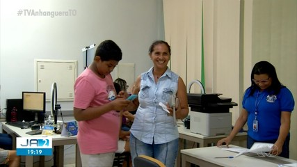 Eleitores regularizam título durante plantão da justiça no feriado
