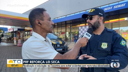 PRF realiza ação educativa para evitar acidentes com motoristas alcoolizados