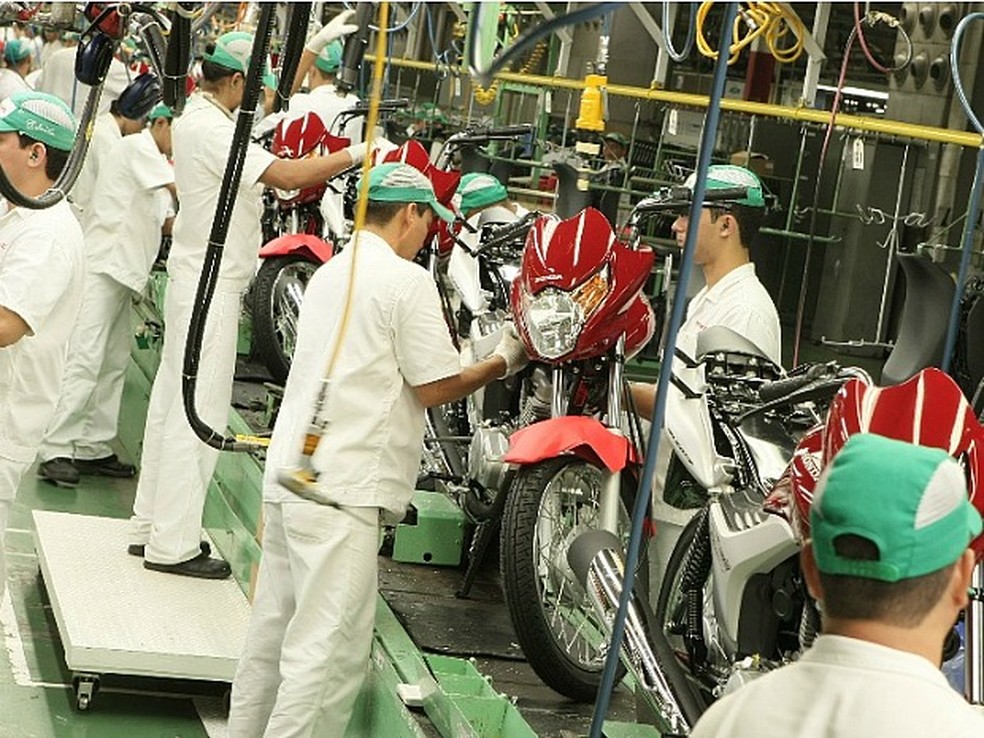 Mais de 6.500 motocicletas são produzidas por dia, o equivalente a uma moto pronta a cada 19 segundos, — Foto: Divulgação/Abraciclo