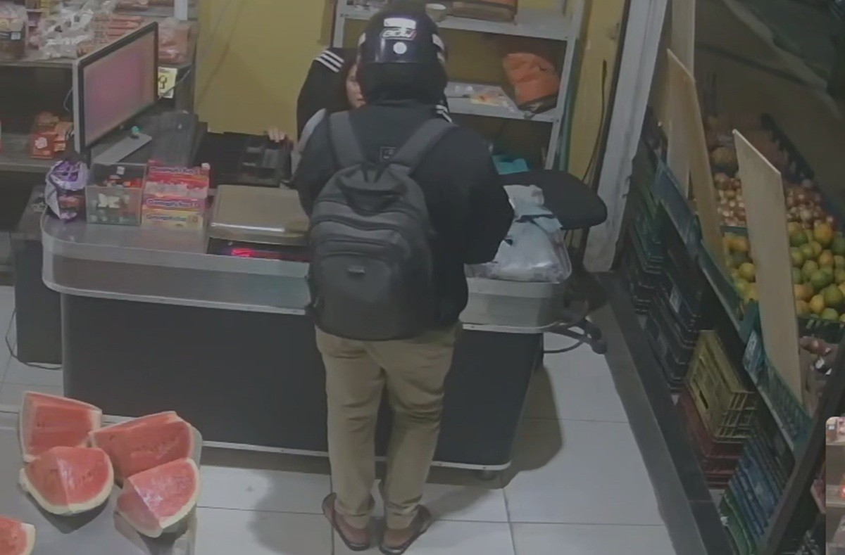 VÍDEO: assalto à mão armada é registrado em hortifruti de Cabo Frio