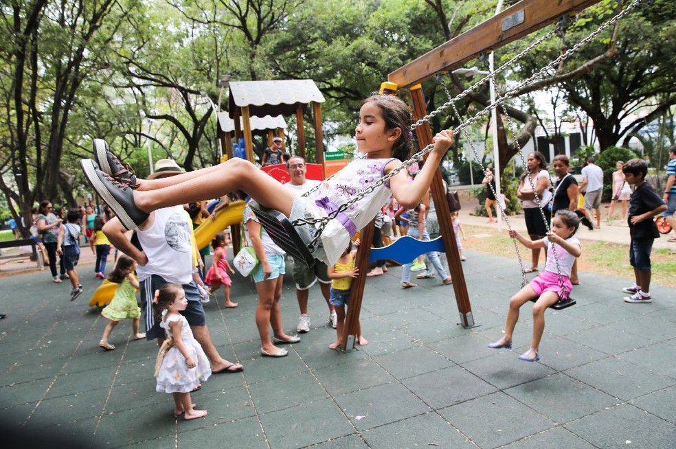 A população de crianças e adolescentes até 14 anos é quase duas vezes menor no Ceará em comparação com 1980. — Foto: Natinho Rodrigues/Sistema Verdes Mares