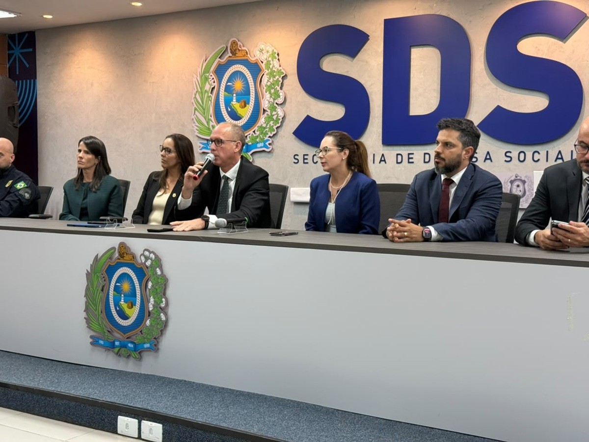 Esquema de segurança para 1º turno das eleições tem mais de 15 mil profissionais e 42 drones; todas as delegacias serão abertas
