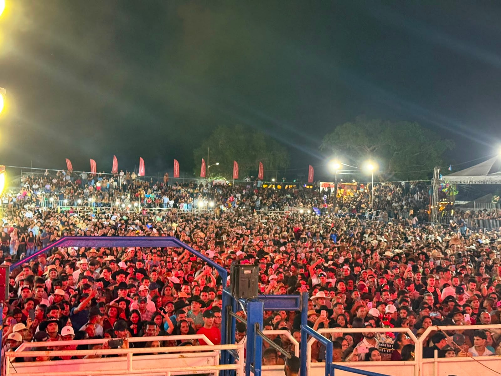 ExpoQuinari registra cerca de 40 mil pessoas em quatro noites de evento, estima prefeitura