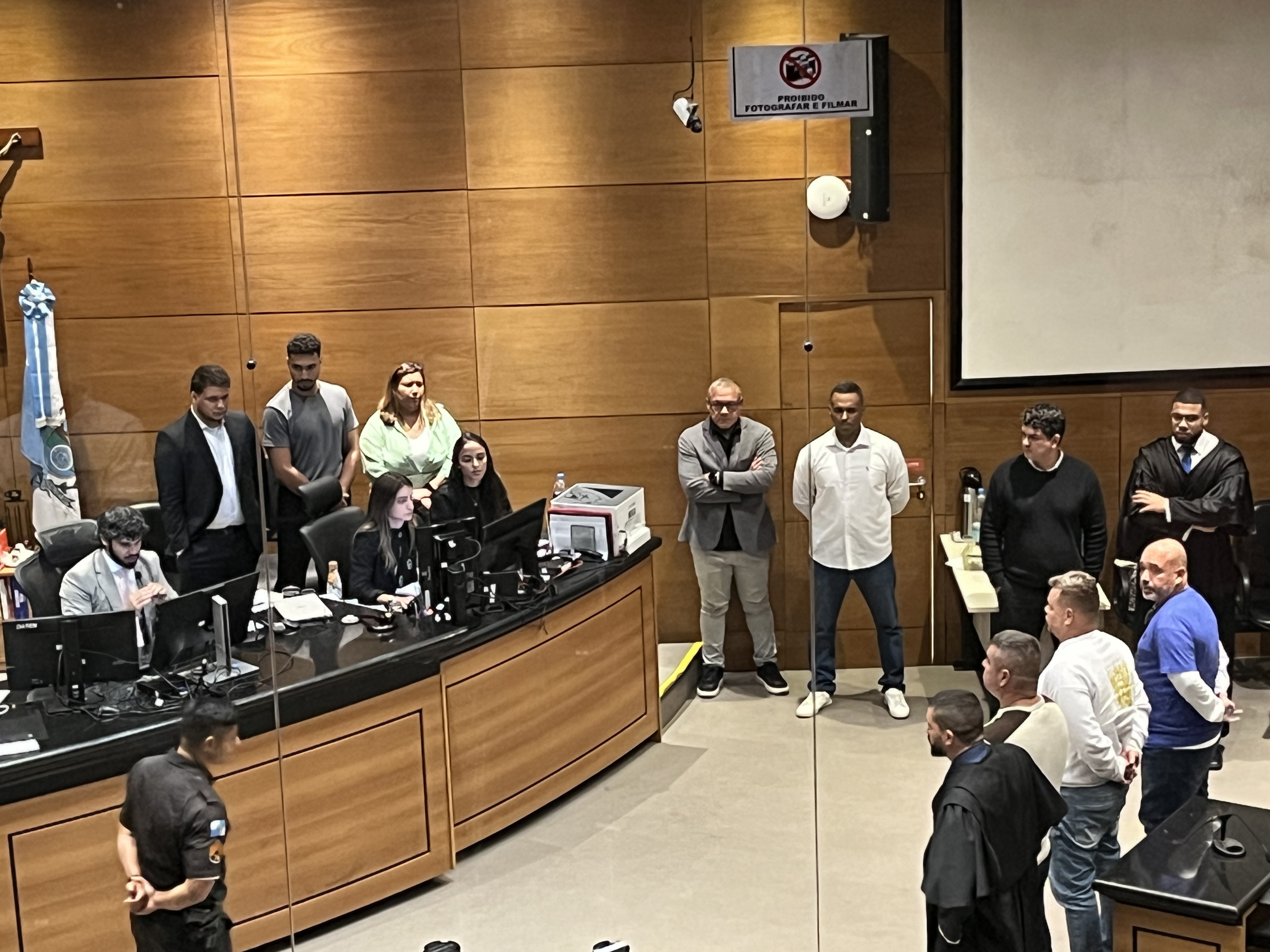 Júri popular condena três réus pelo assassinato do advogado Rodrigo Crespo no Rio