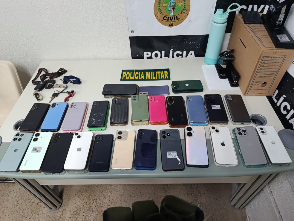 Polícia conduz nove pessoas por suspeita de manipular preços em app  de corrida no Cumbuco, em Caucaia — Foto: Polícia Militar do Ceará