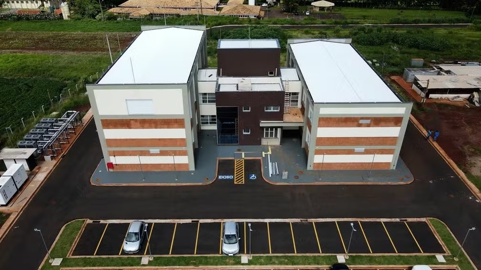 Unesp inaugura a primeira fábrica multipropósito de biofármacos para pesquisa clínica da América Latina — Foto: CEVAP/Divulgação