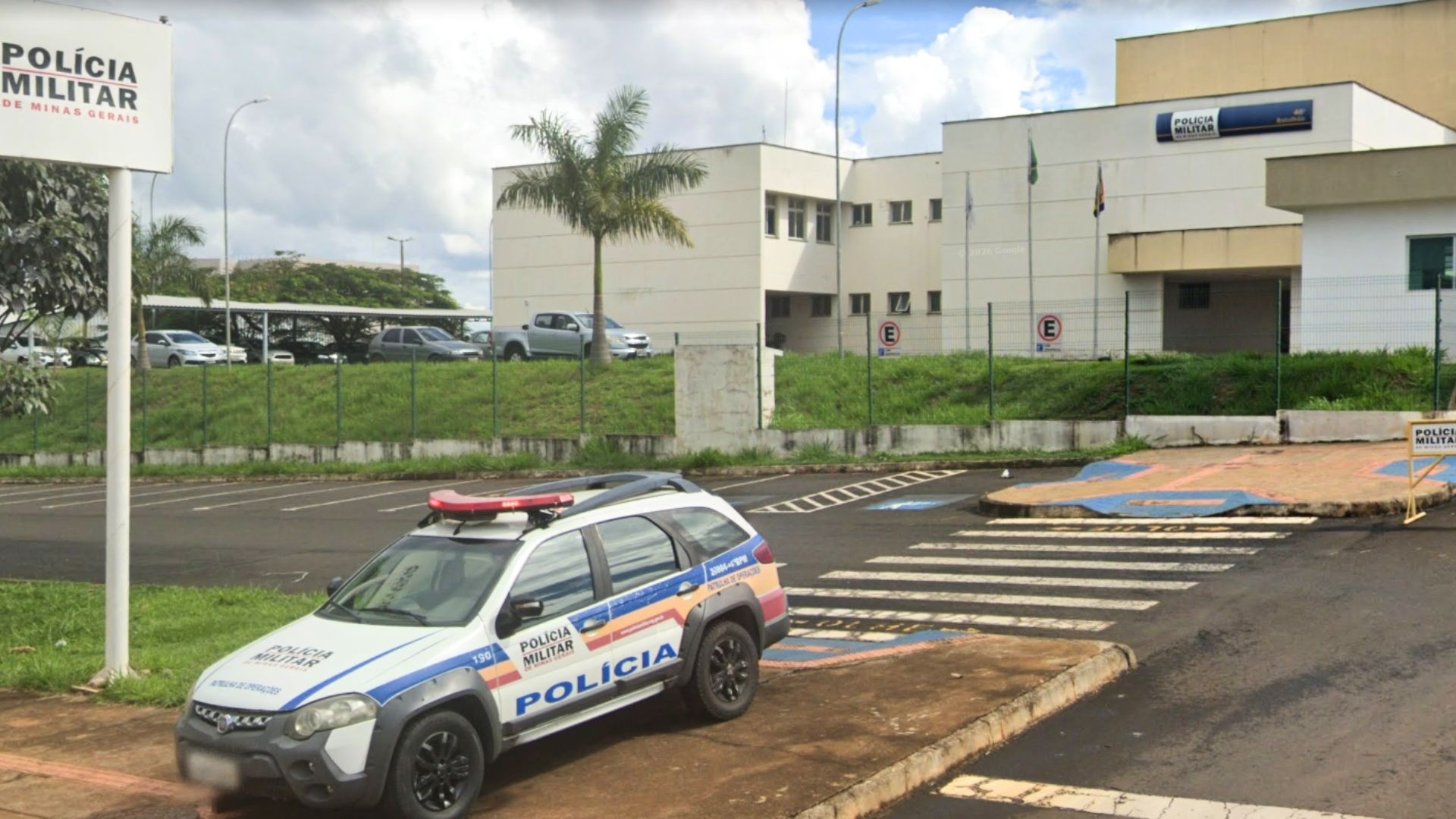 Mulher é agredida em cavalgada e diz que ex ligado à facção ordenou ataque de dentro da penitenciária em MG