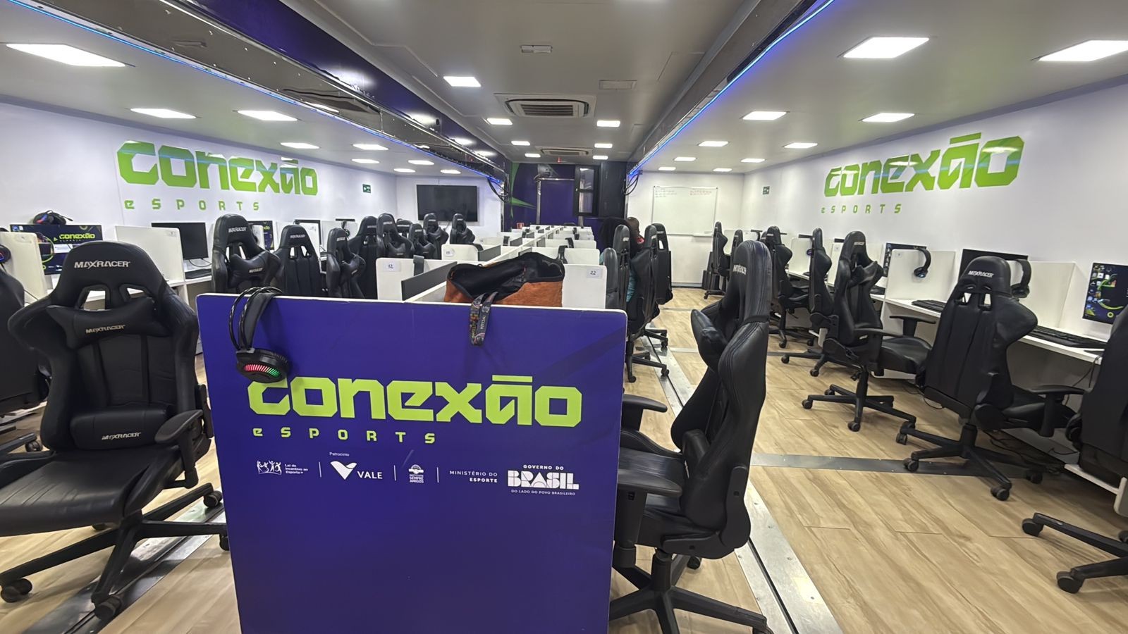 Carreta gamer: Parauapebas recebe ação gratuita para inclusão digital de jovens