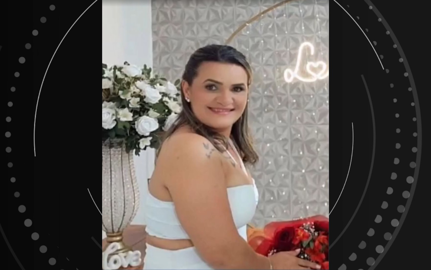 Corpo de professora morta a facadas foi encontrado por vizinhos após ouvirem discussão