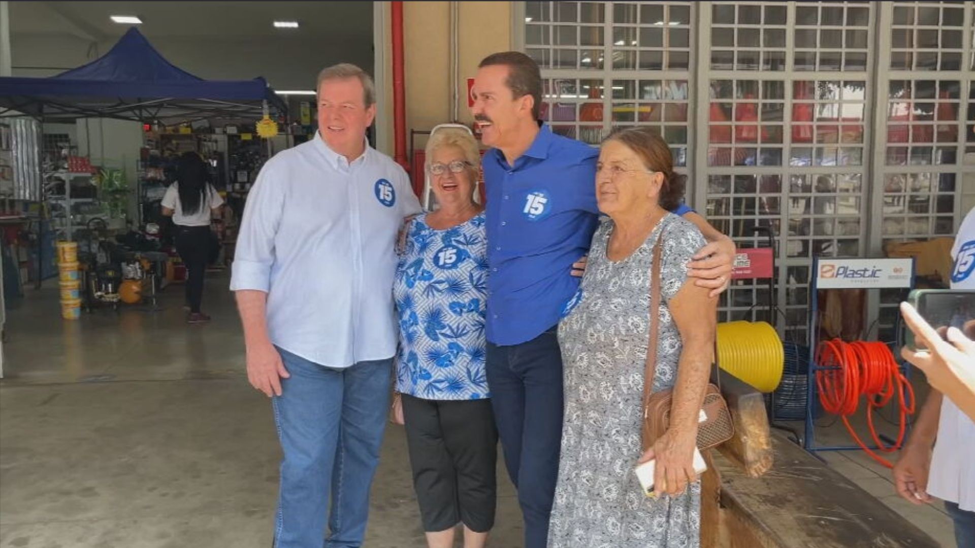 Itamar Borges visita comércios na Avenida Danilo Galeazzi e fala em fortalecer as regiões Leste e Norte 