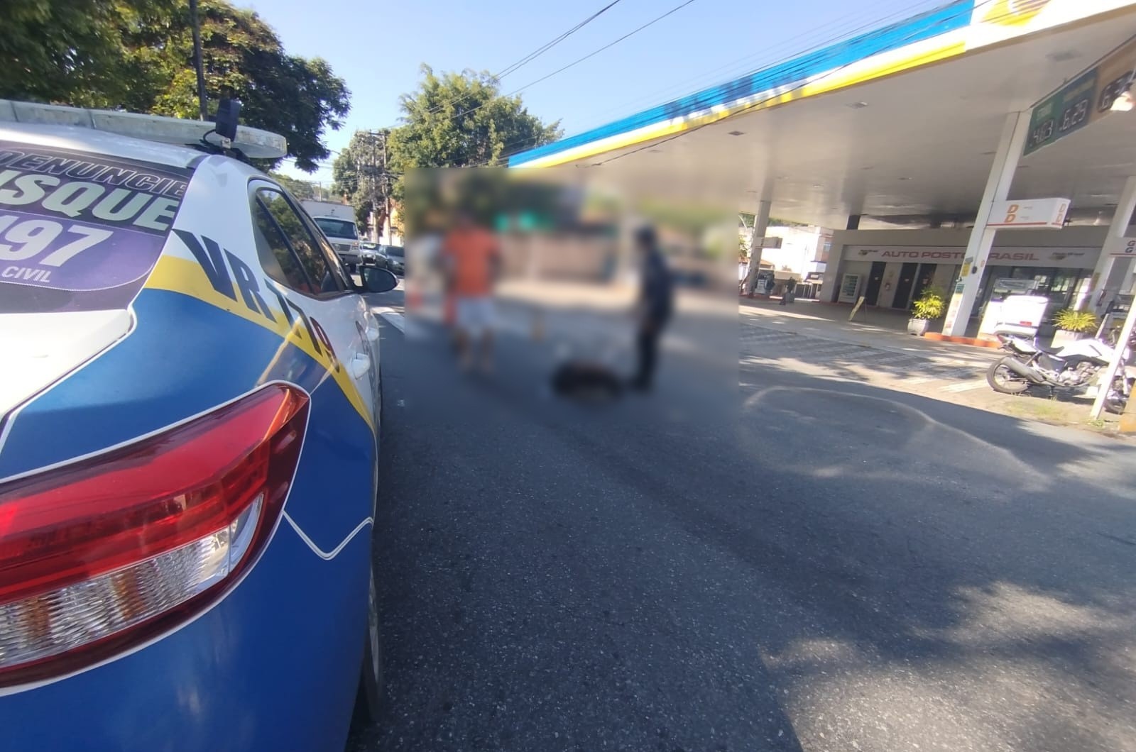 Homem é atropelado por carro em Volta Redonda
