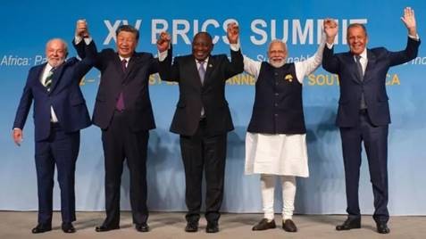 Trump x Brics: por que o bloco incomoda tanto o presidente dos EUA?