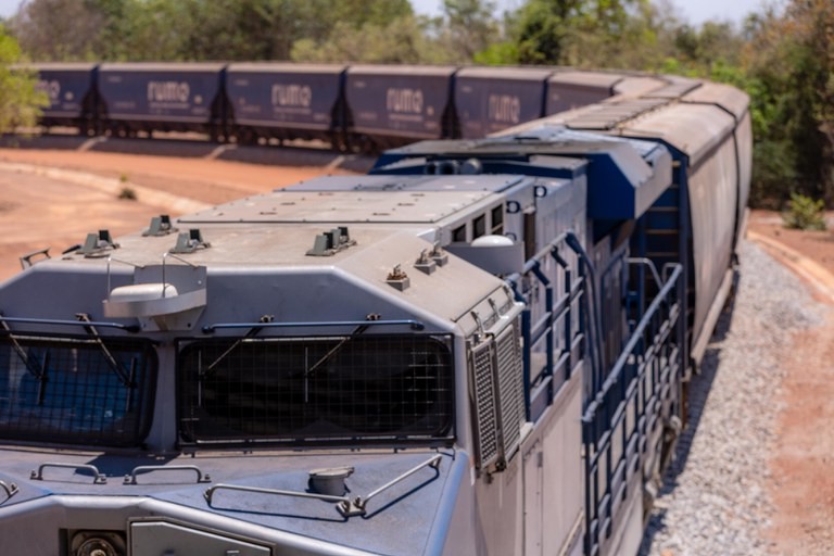 Terminal rodoferroviário inaugurado no Tocantins deve movimentar 1,5 milhão de toneladas de grãos 