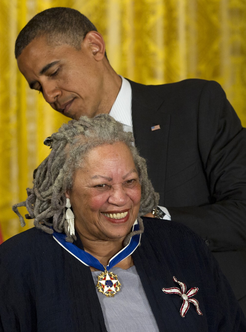 Porque Toni Morrison recebeu o prémio Nobel?