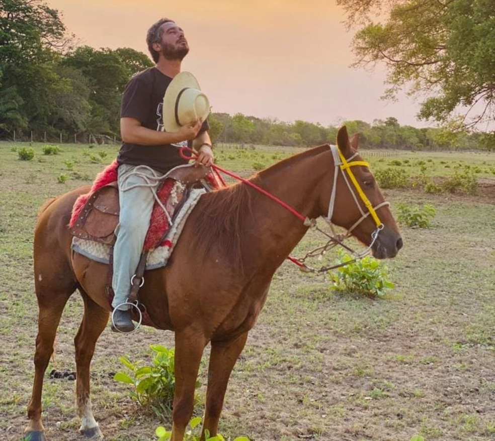 Thommy Schiavo, ator de Pantanal, morre aos 39 anos — Foto: Redes sociais/Instagram