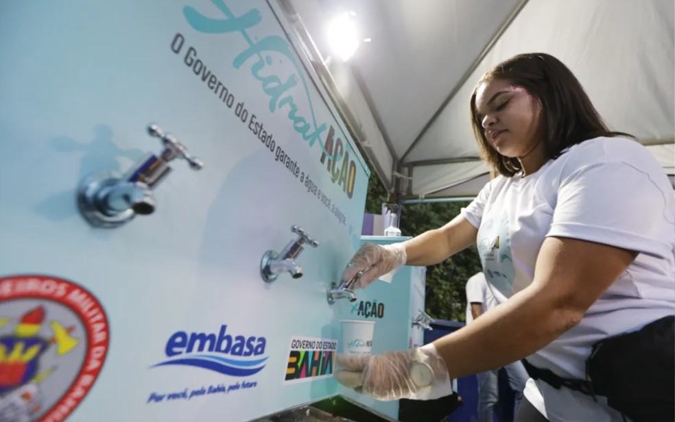 Embasa distribuirá água gratuitamente à população no São João de Amargosa, Cruz das Almas e SAJ — Foto: Joá Souza/GOVBA