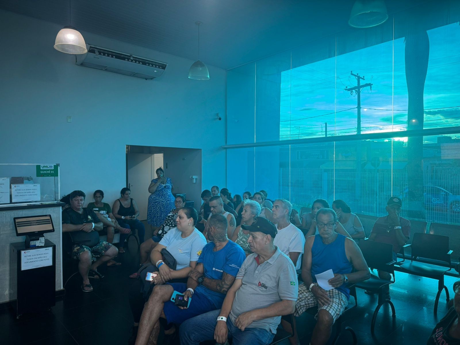 Com aumento de casos de dengue, pacientes enfrentam fila de espera em UPA de Mirassol