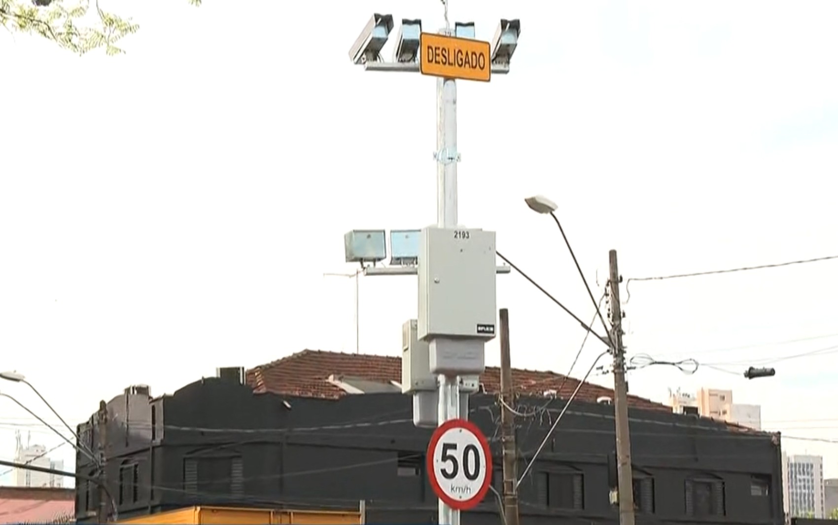 Fiscalização por avanço de sinal será suspensa no período noturno em Ribeirão Preto, SP