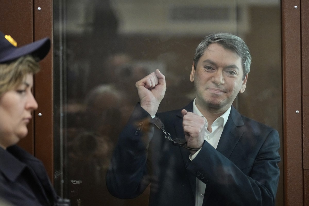 Rússia condena líder de órgão independente de fiscalização eleitoral a 5 anos de prisão