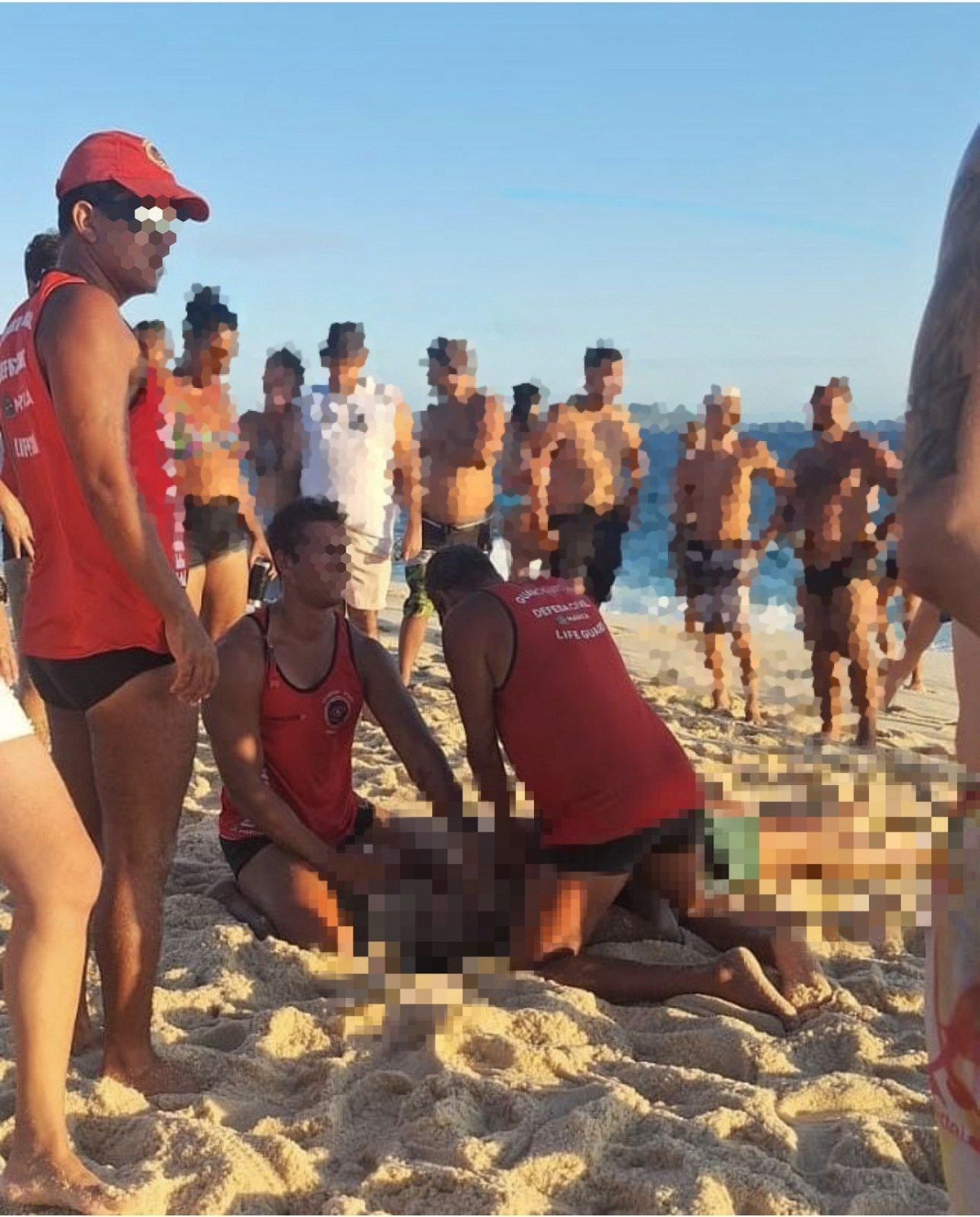 Idoso morre afogado em praia de Maricá 