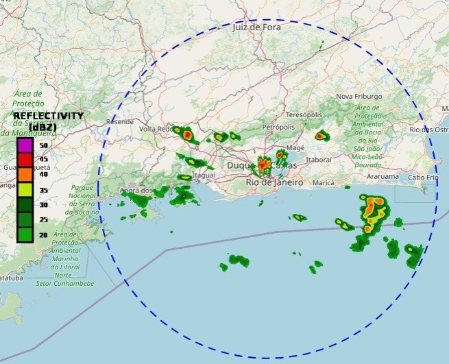 Chuva causa pontos de alagamentos no Rio; vídeo