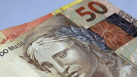 Tarifaço: governo deve concluir plano de contingência na próxima semana; veja o que está na mesa - Pacote pode contemplar linhas de crédito, compras de alimentos e adiamento de tributos. Expectativa é que Lula analise propostas na segunda (11).