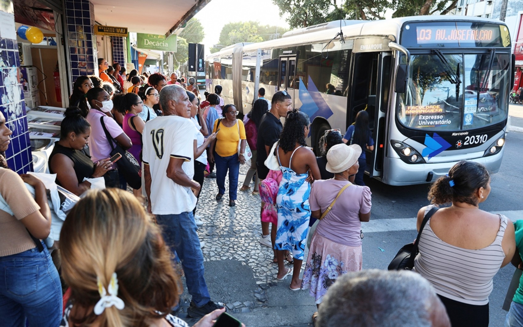 Feira de Santana terá ampliação de linhas de ônibus em bairros; saiba onde
