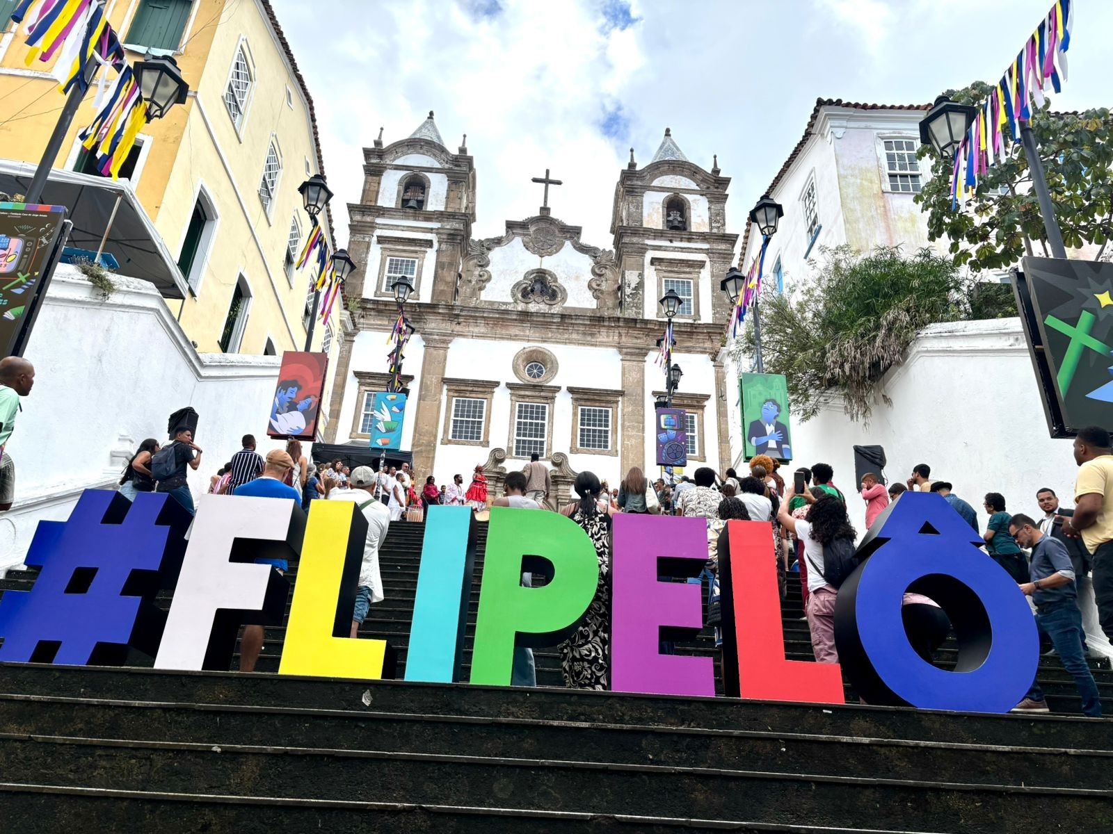 Abertura oficial da Flipelô 2026 acontece nesta quarta-feira (5) em Salvador; veja programação