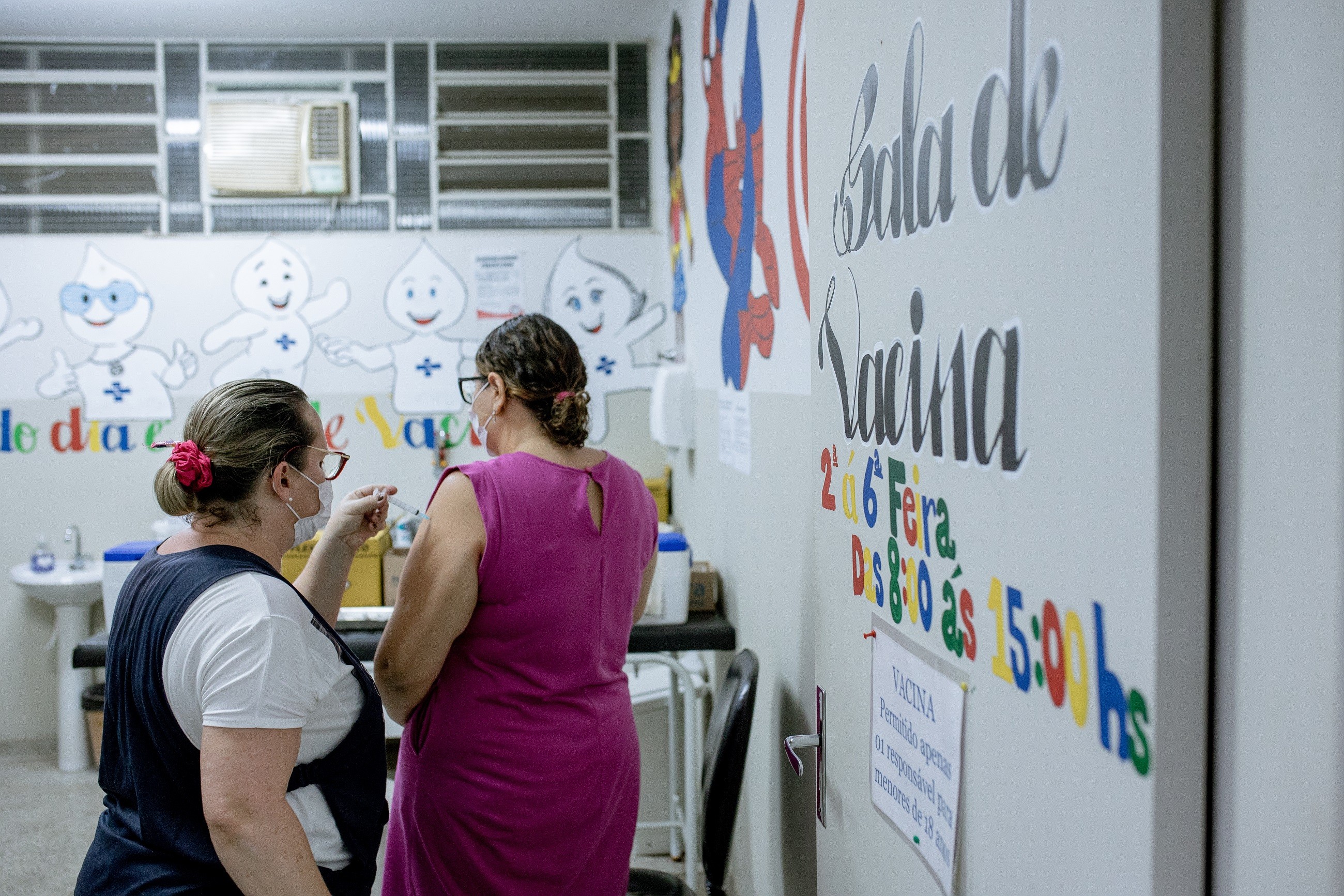 Gripe, Covid-19 e dengue: Limeira e Piracicaba realizam plantão de vacinação neste sábado; veja locais