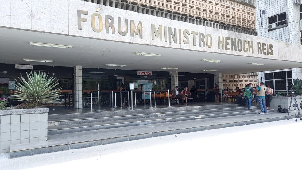 Fórum Ministro Henoch Reis em Manaus — Foto: Paulo Paixão