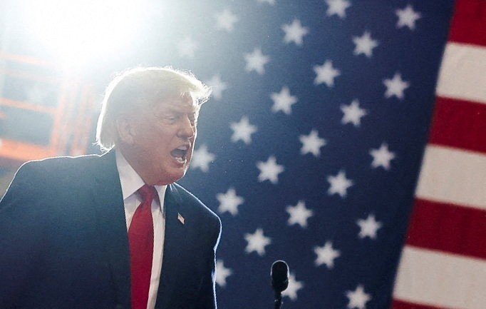Trump diz que CEO da Google rejeitou pedido para renomear Oceano Atlântico para 'Oceano das Américas'; VÍDEO