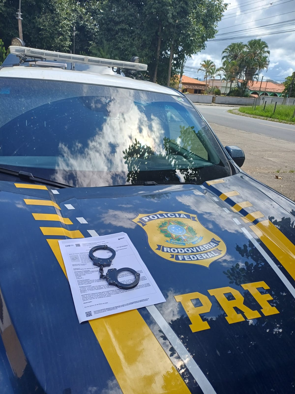 Foragido da Justiça é preso na Via Dutra, em Porto Real