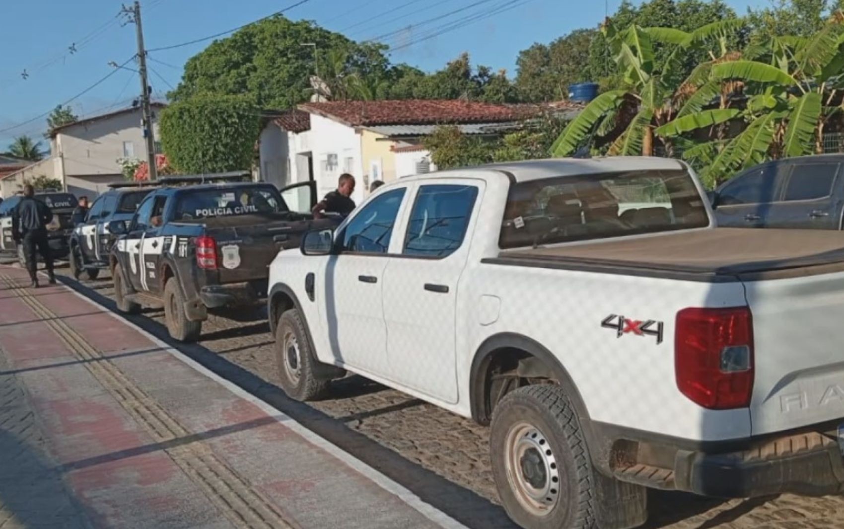 Duas pessoas são presas em operação contra suspeitos de roubar propriedades rurais em Amélia Rodrigues