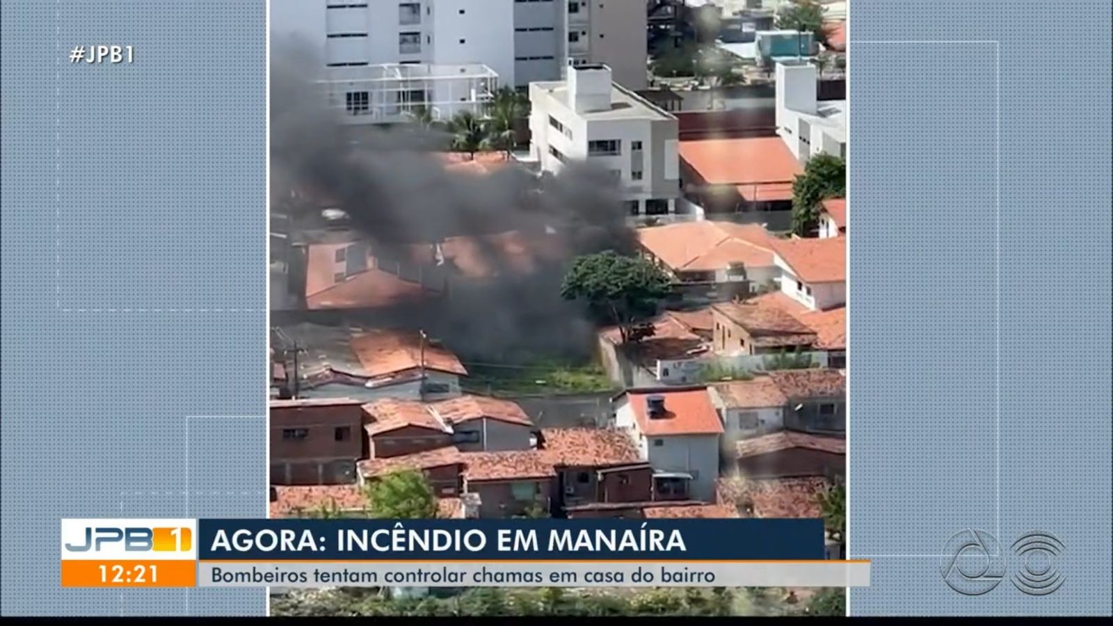 Casa usada como depósito de materiais eletrônicos é atingida por incêndio em João Pessoa