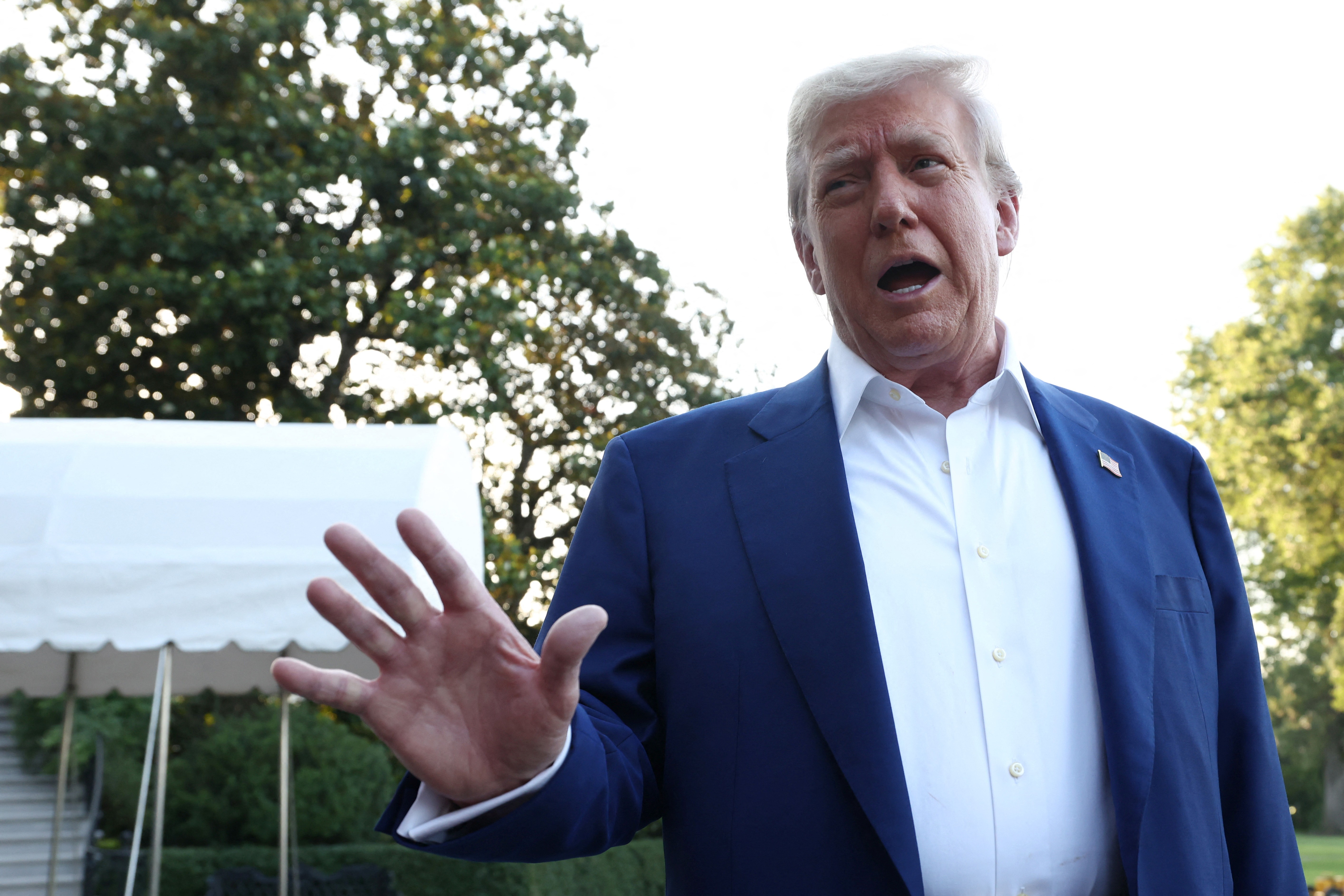 Trump diz que Israel e Irã violaram cessar-fogo e exige que Netanyahu não volte a bombardear a Teerã 