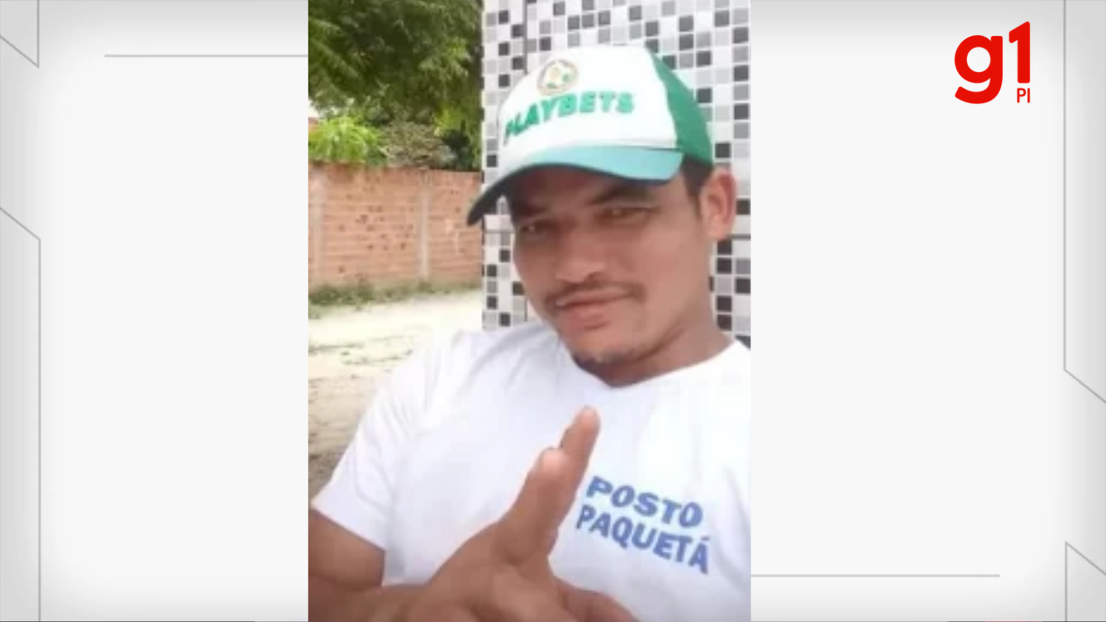 Homem morre após ser arremessado de motocicleta em colisão com animal na pista no PI