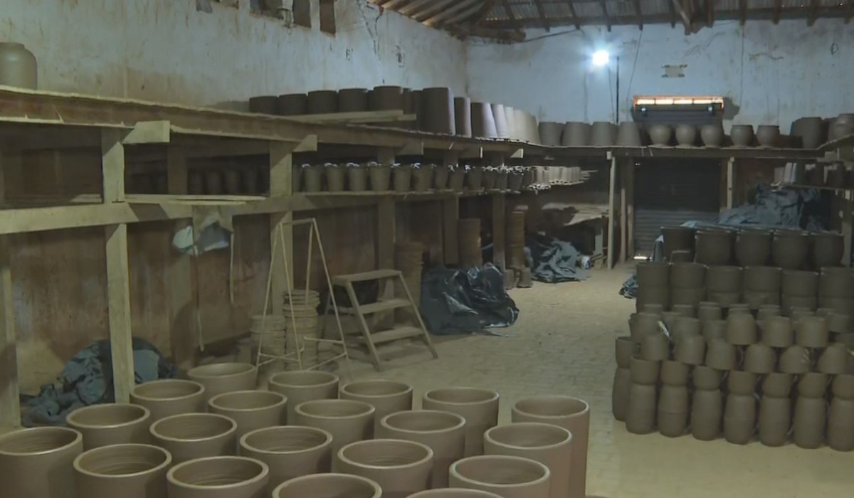 Cidade no interior de SP mantém tradição da cerâmica e reforça título de 'Rainha das Artes de Argila'