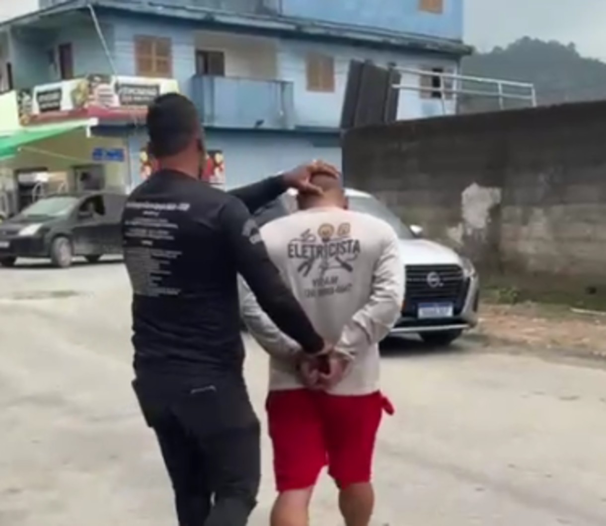Homem é preso por suspeita de extorsão em Angra dos Reis