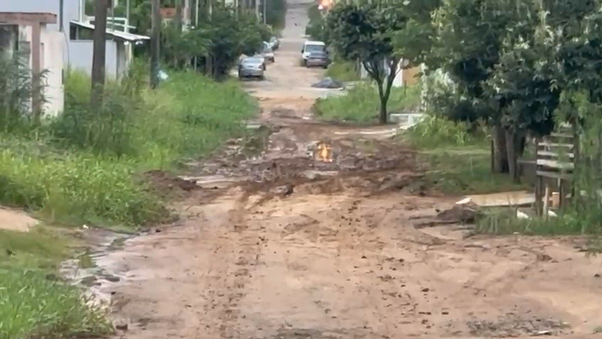 Moradores denunciam abandono e cobram melhorias em ruas de Itaperuna