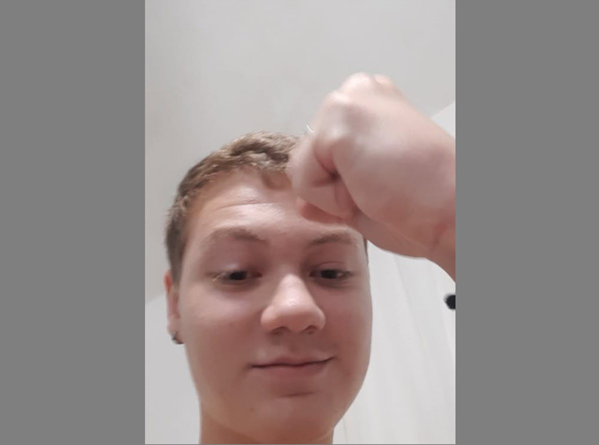 Jovem de 20 anos morre após capotamento na RJ-106, em Araruama