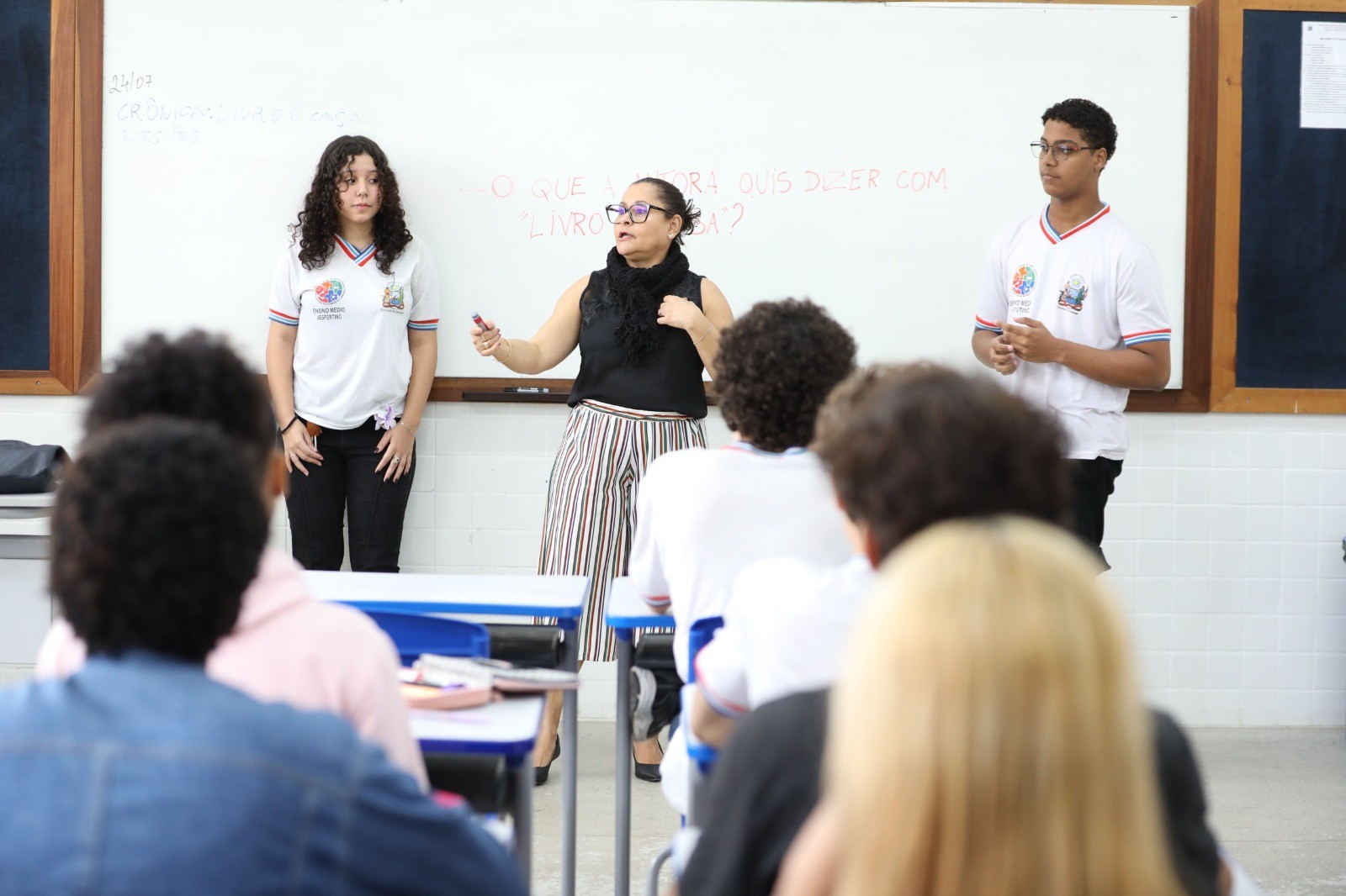 Secretaria da Educação da Bahia oferece aulas gratuitas de português e matemática em projeto preparatório para o Enem
