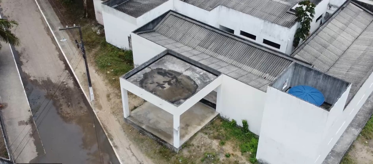 Obras Inacabadas: unidades de saúde de Bayeux e Santa Rita não entregues deixam moradores com dificuldades no atendimento médico