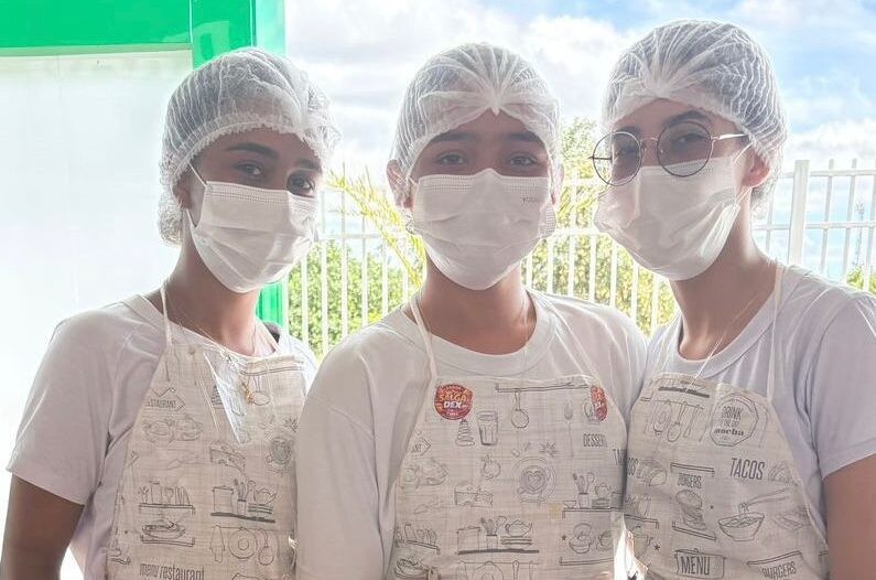 Estudantes desenvolvem feira de marketing e empreendedorismo em Dom Inocêncio