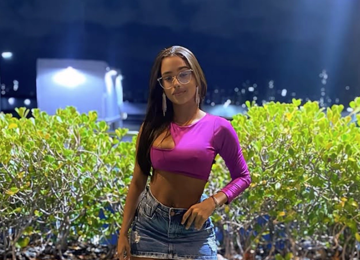 Jovem é morta a tiros em Recife