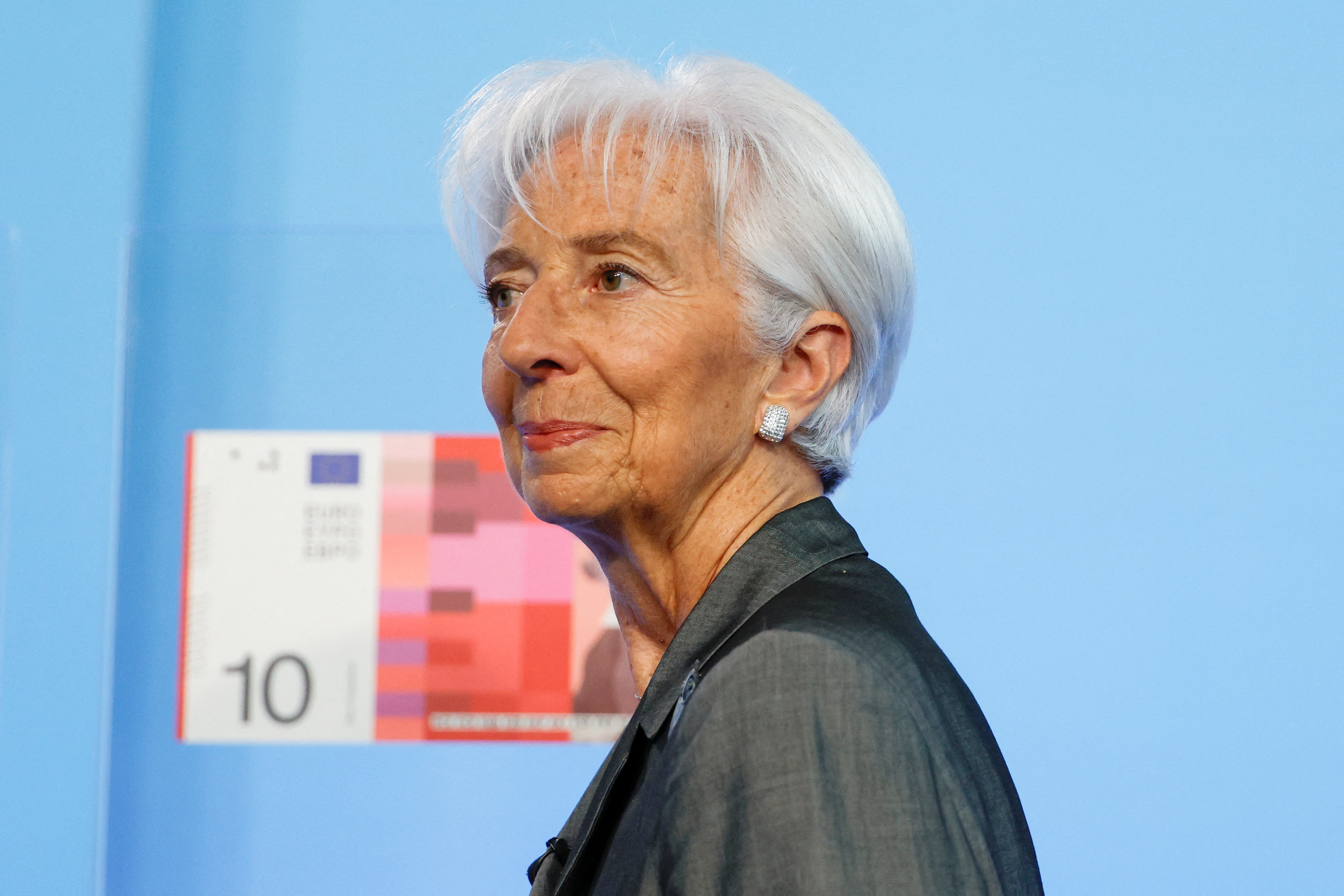 Christine Lagarde, presidente do Banco Central Europeu, renuncia e deixa cargo em fevereiro