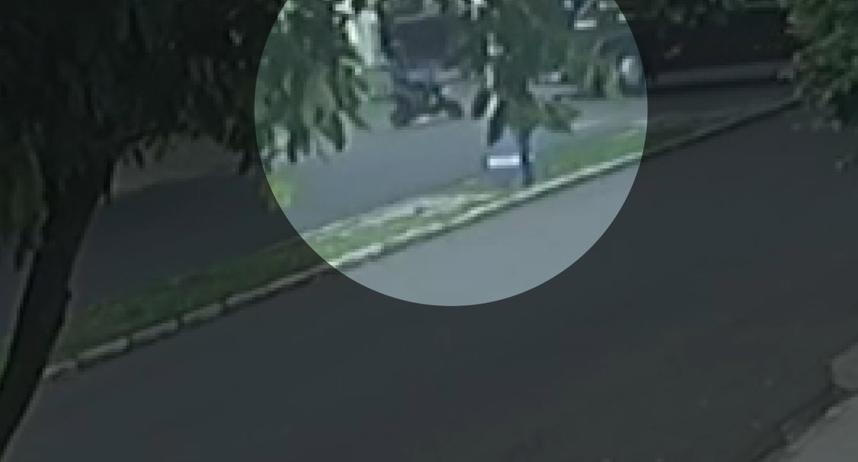 Adolescente que pilotava bicicleta elétrica a caminho da escola morre ao ser atingida por ônibus, no Paraná