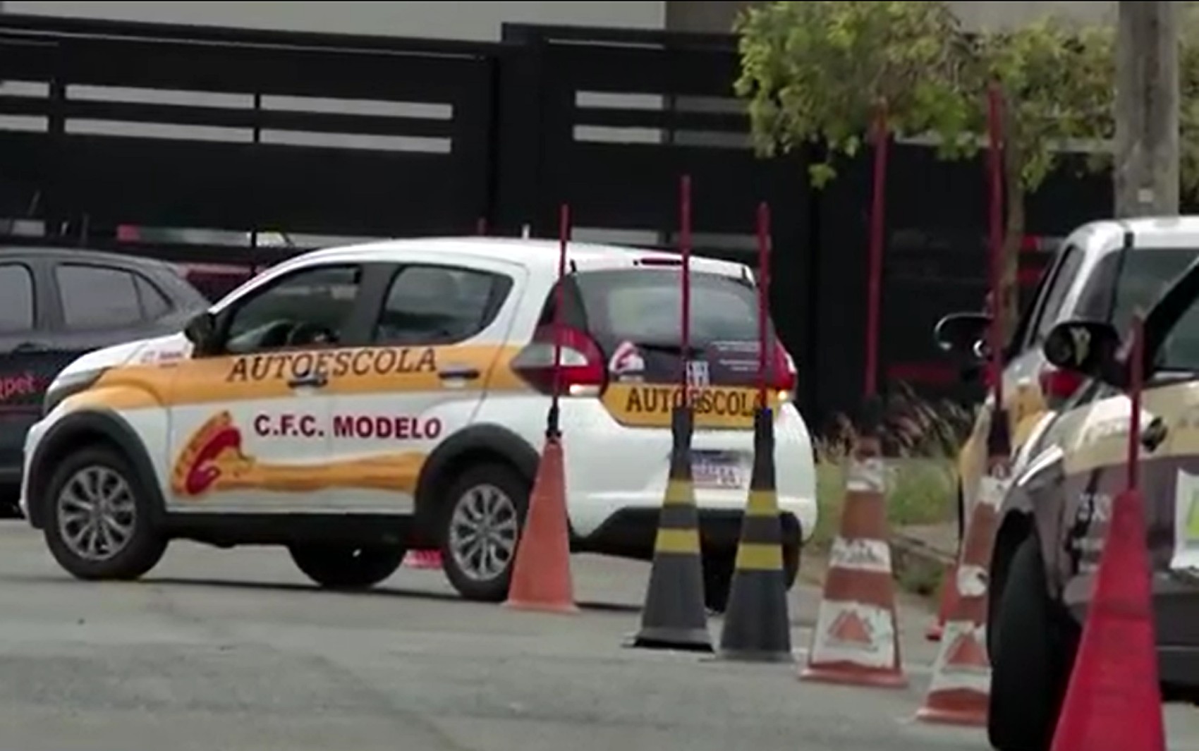 Mudanças na carteira nacional de habilitação preocupam autoescolas e instrutores no Sul de Minas